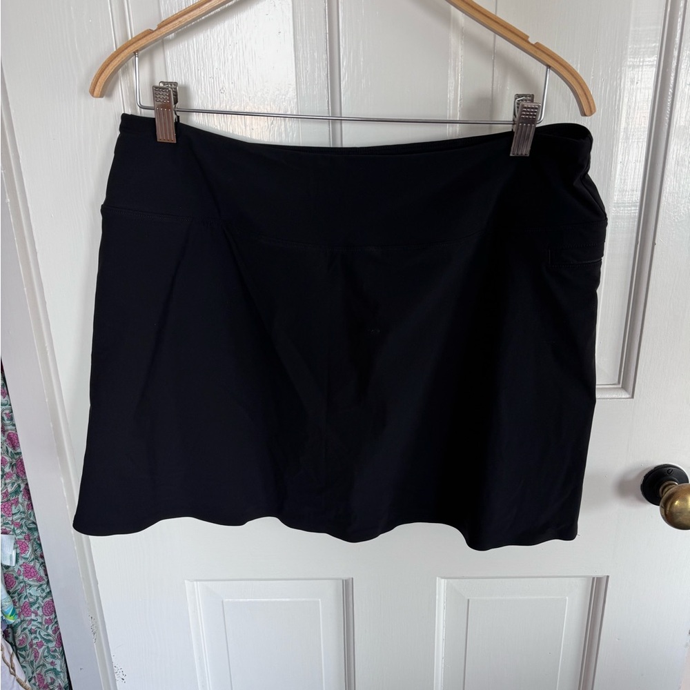 Greyson Black Golf Skort
